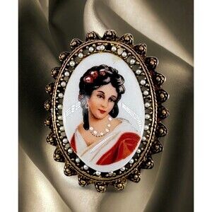 Vintage Limoges Porcelain Lady Portrait Pendant Pin Gold-tone Seed Pearls #503